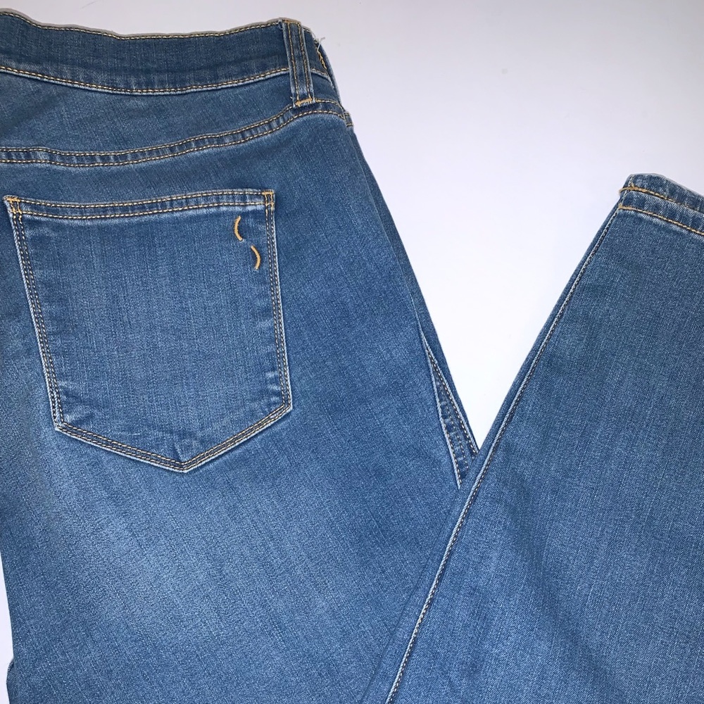 Crescent Drive jeans